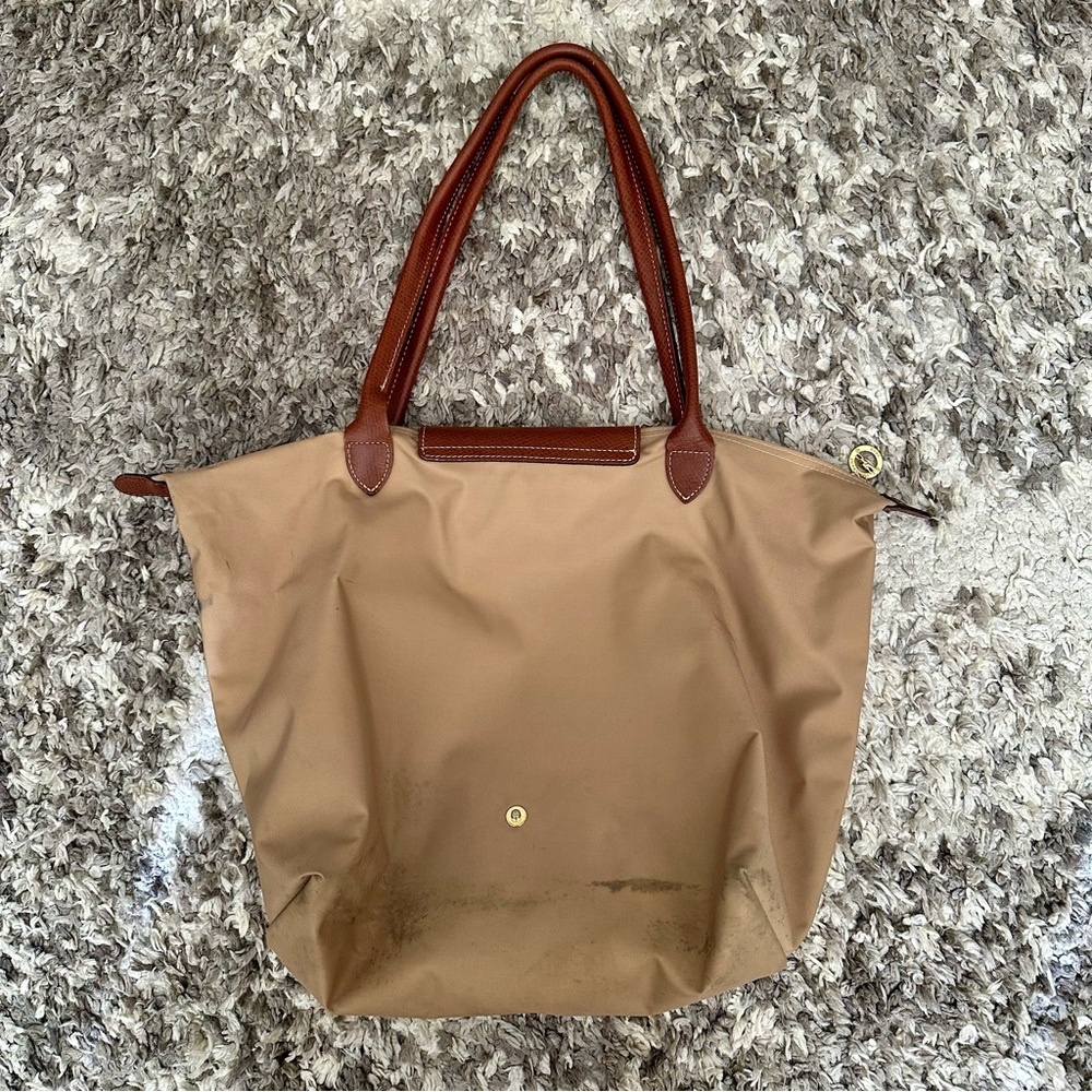Longchamp Le Pliage Medium Nylon Bag | Tan / Beige - Picture 2 of 6
